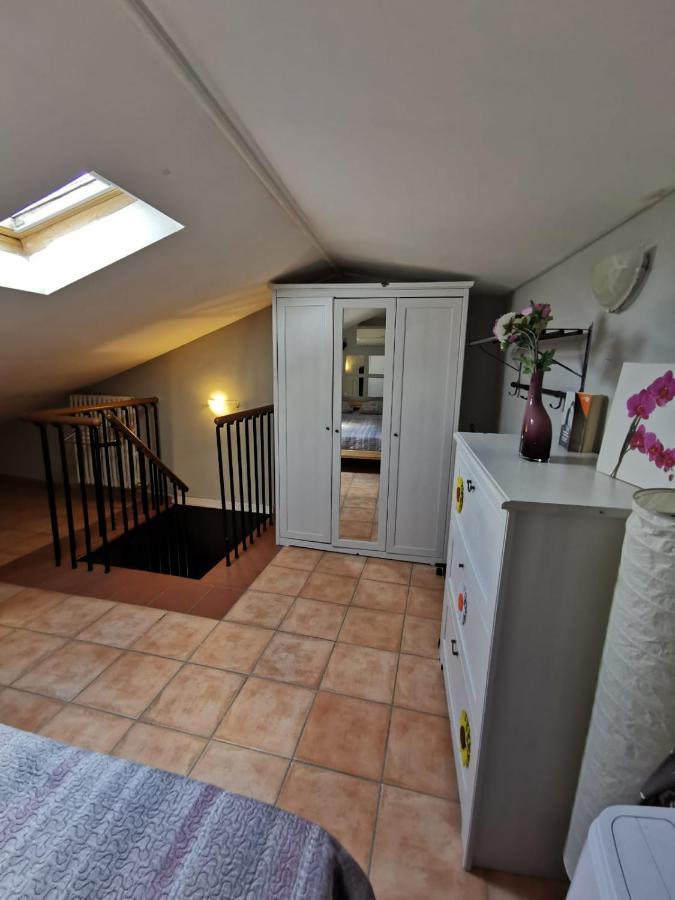 Apartment In The City Center With Self Check-In Парма Экстерьер фото
